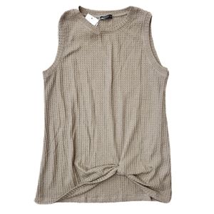 Nwt Knotted tank top
